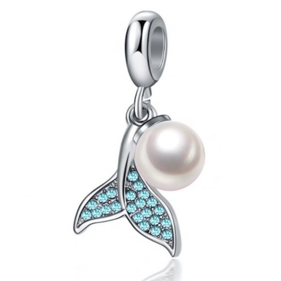 Whale Tail With Pearl Mermaid Dangle 